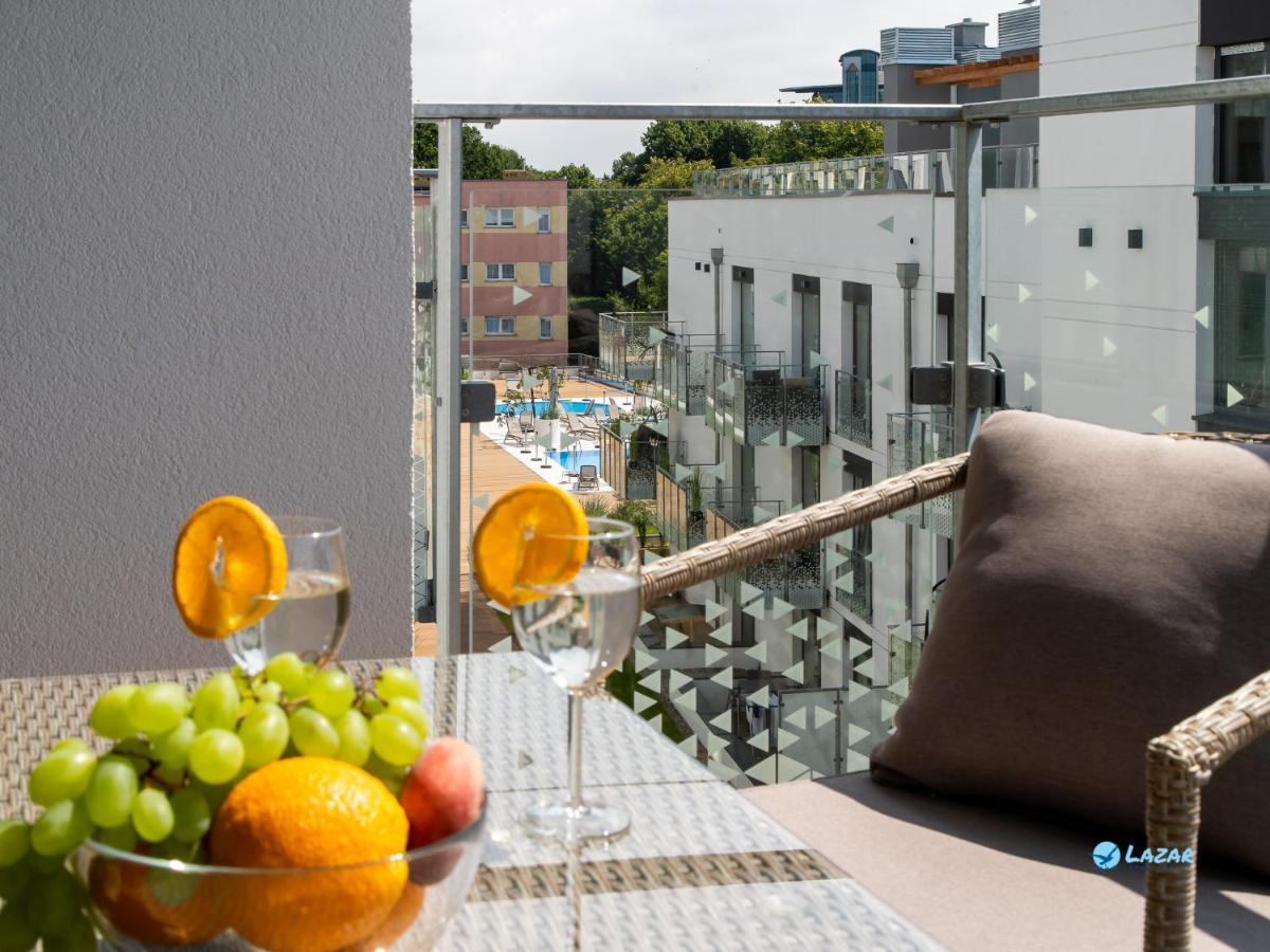Lazar Apartamenty Nadmorskie Tarasy Kolberg Exterior foto